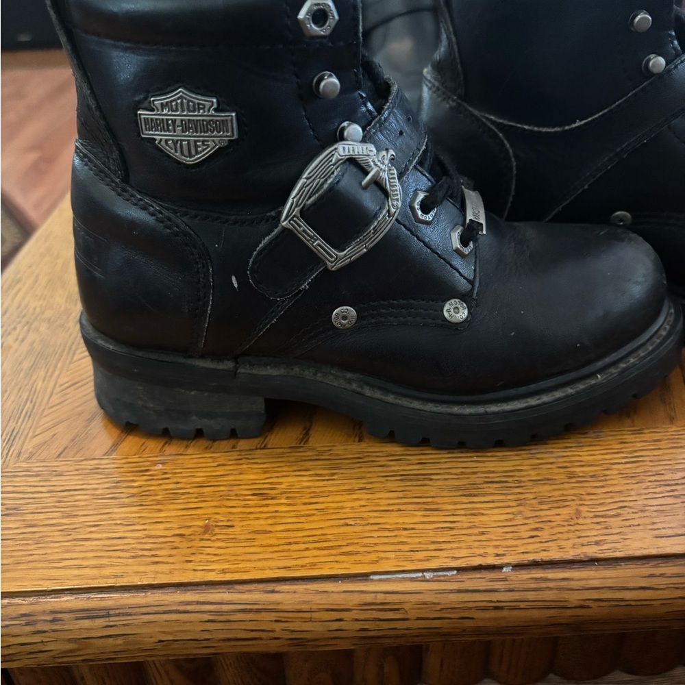 Harley-Davidson Black Leather Boots with Silver Buckle